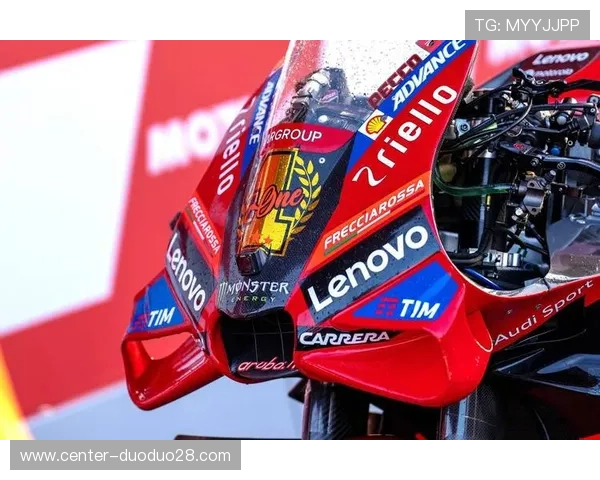 赛季激烈对决不断 MotoGP顶尖车手争夺冠军风云